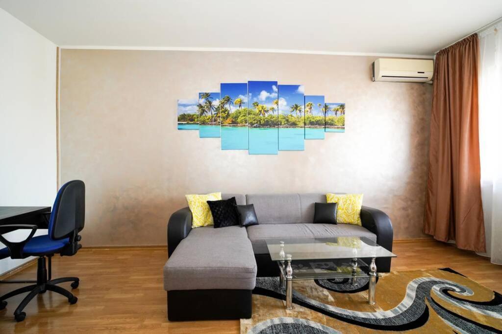 Sky Modern 1 Bedroom Apt W Free Parking Bukarest Exterior foto